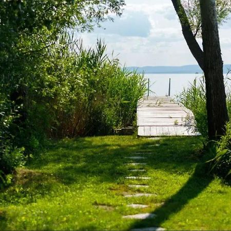 Green Lake House - Private Beach At Balaton Balatonakarattya Ngoại thất bức ảnh
