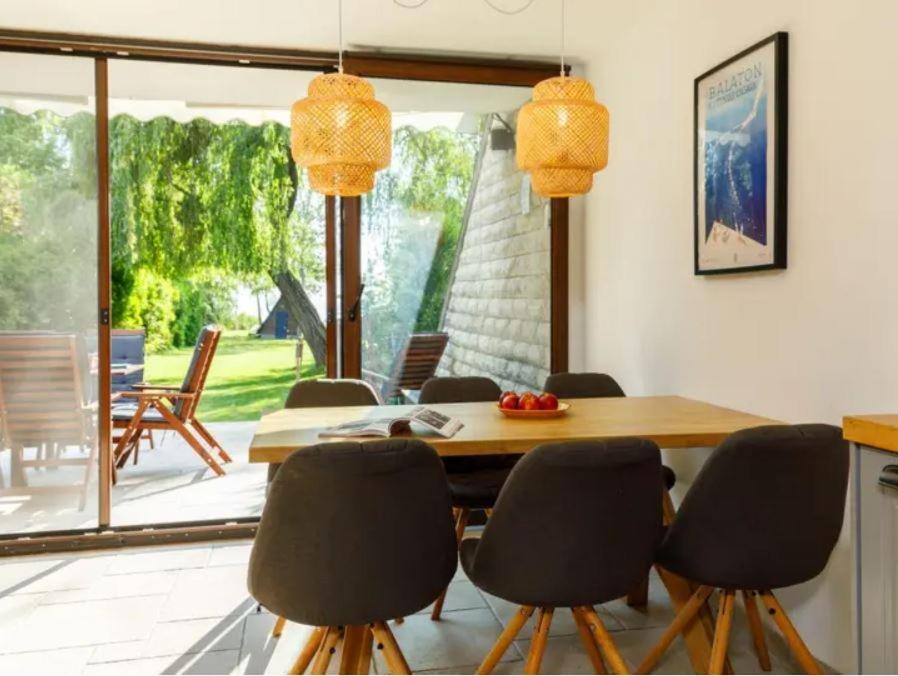 Green Lake House - Private Beach At Balaton Balatonakarattya Ngoại thất bức ảnh